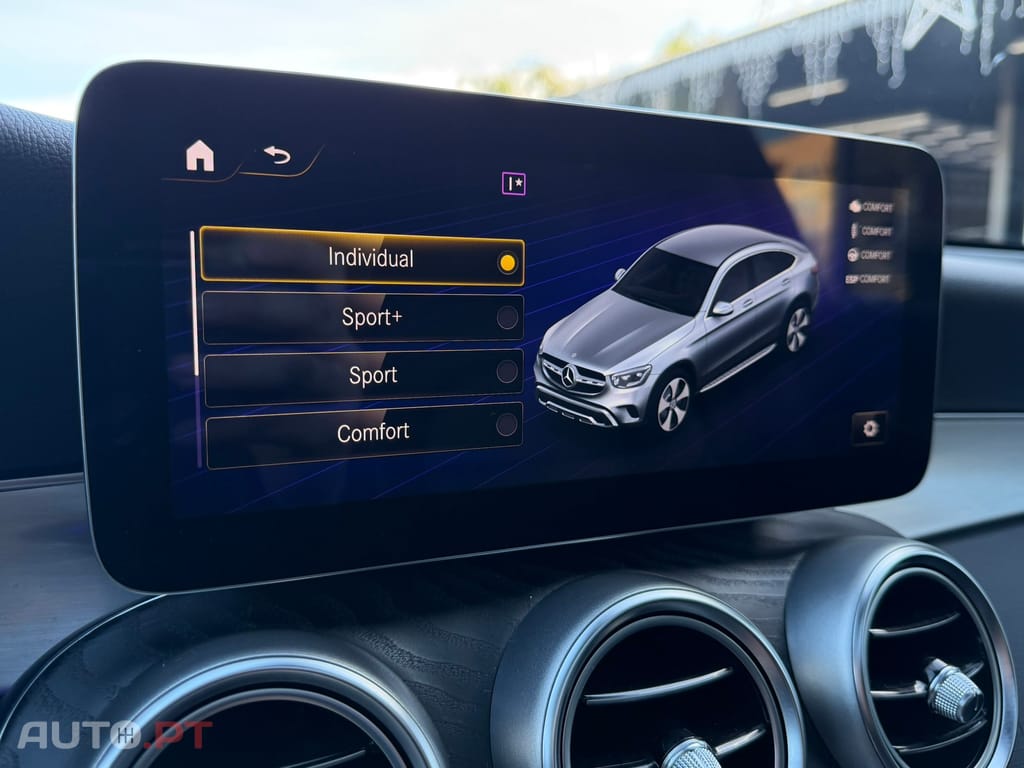 Mercedes-Benz GLC 300 de Coupé 4Matic