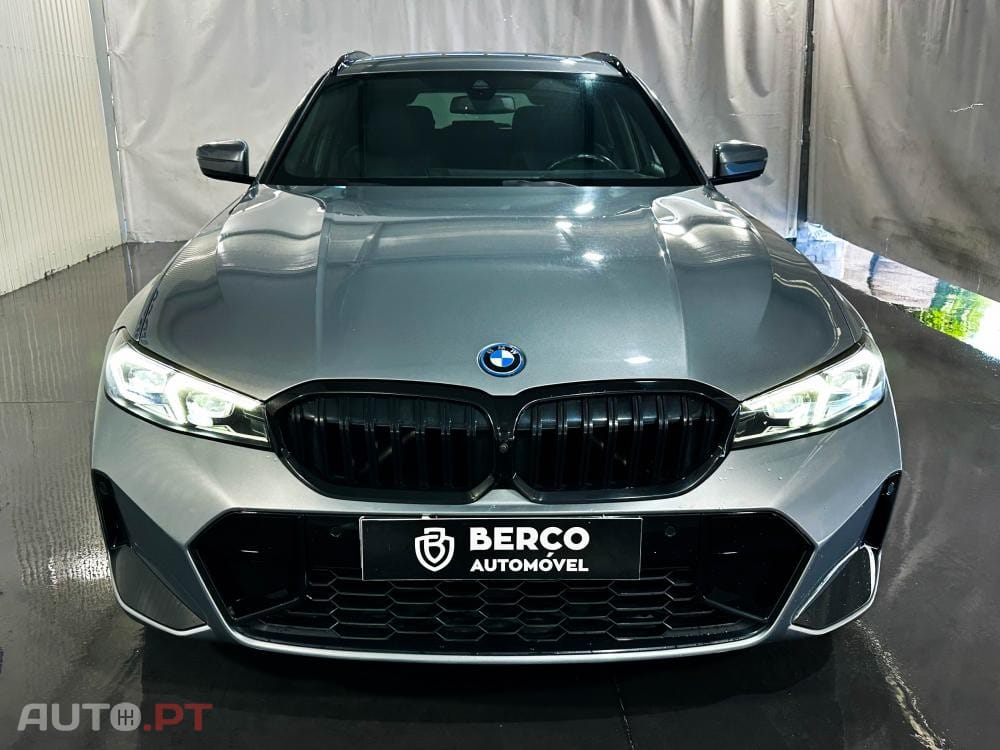 BMW 330 e Pack 50 anos M Auto