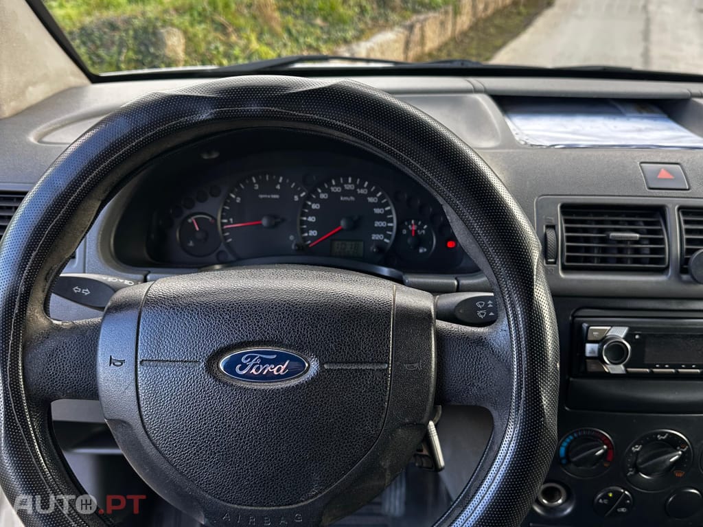 Ford Transit Connect 1.8 TDdi Longa
