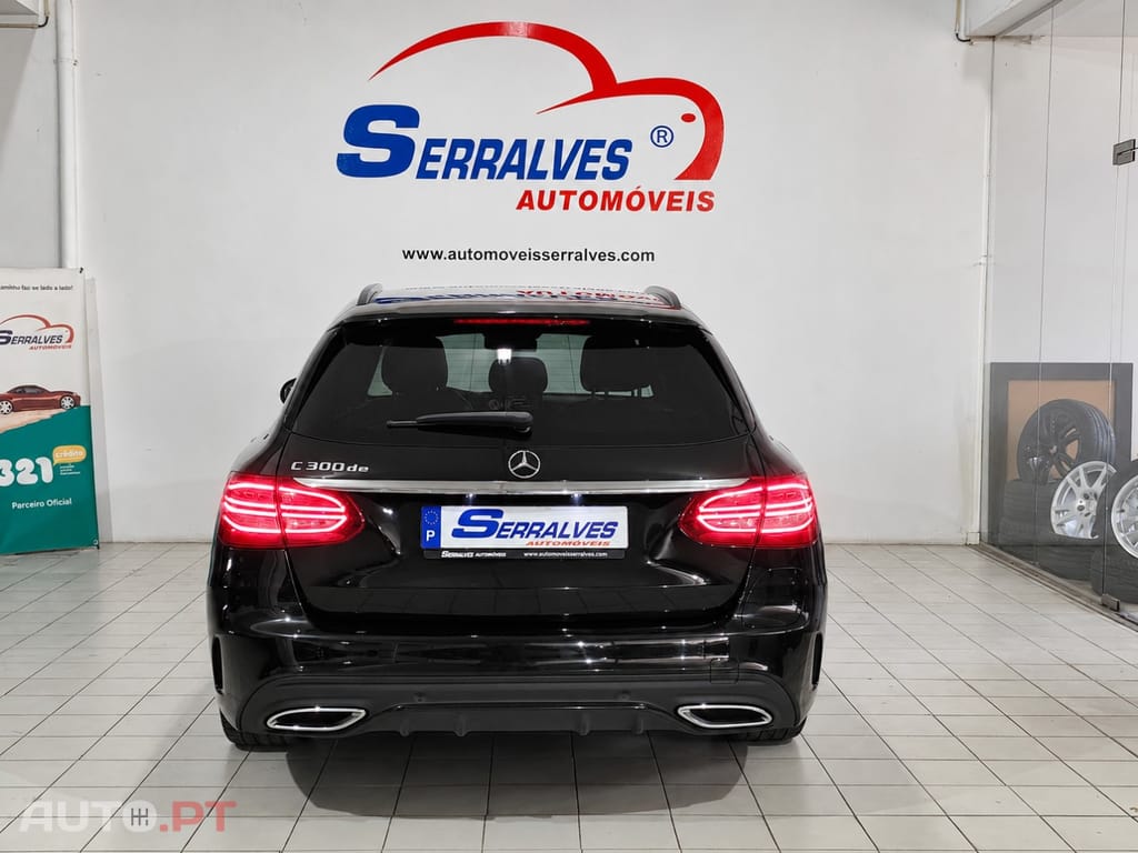 Mercedes-Benz C 300 de AMG Line