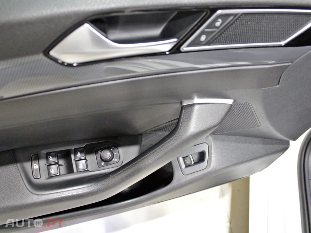 Volkswagen Arteon 2.0 TDI R-Line DSG 4Motion