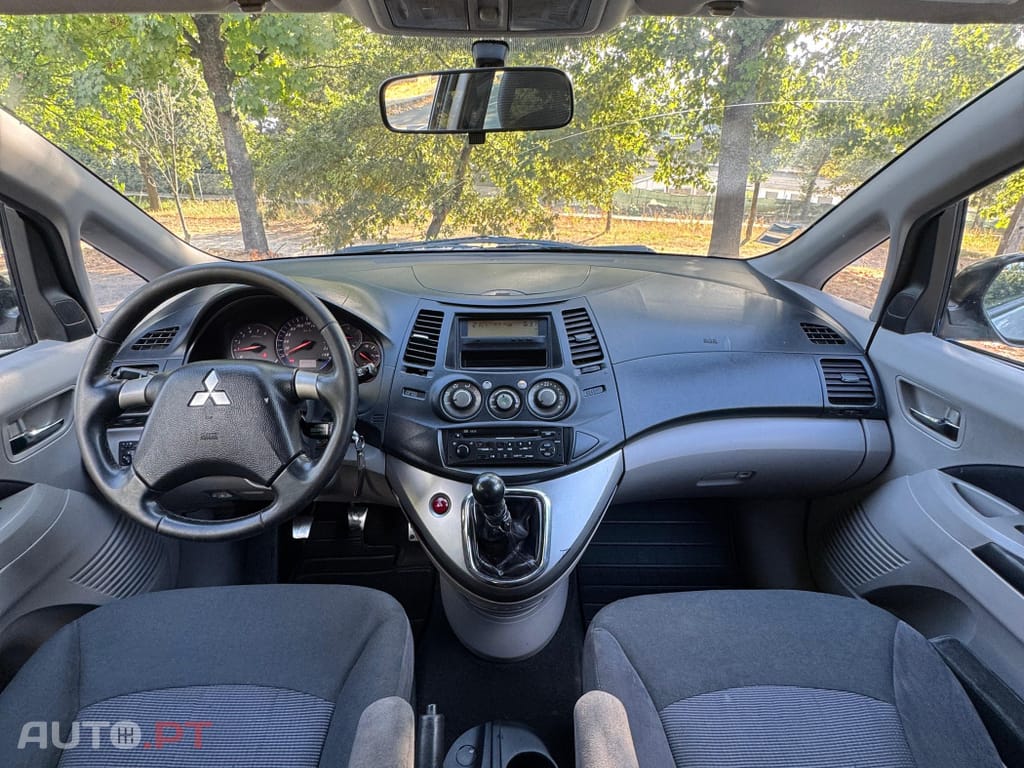 Mitsubishi Grandis 2.0 DI-D Inform