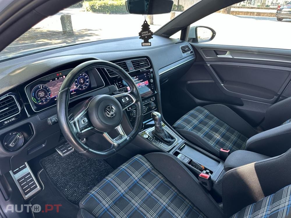 Volkswagen Golf 1.4 GTE Plug-In-Hybrid DSG