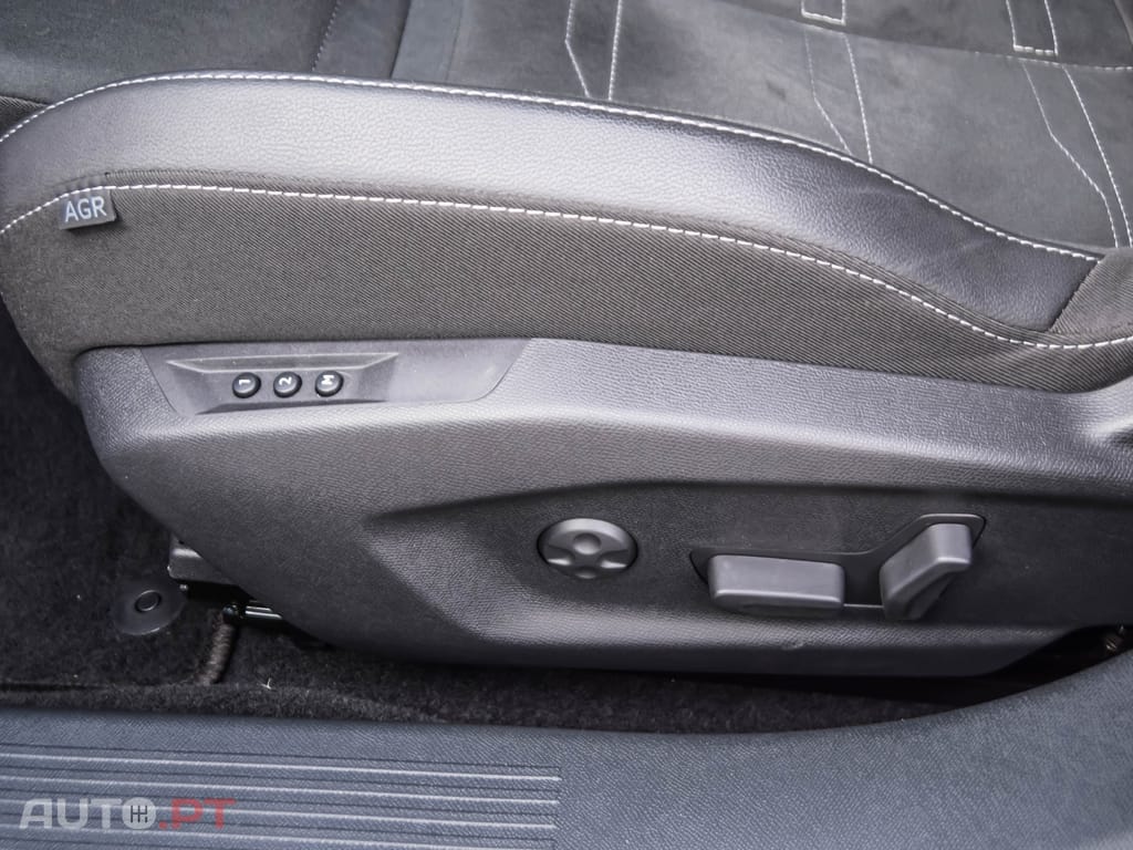 Opel Astra 1.2 T GS Aut.