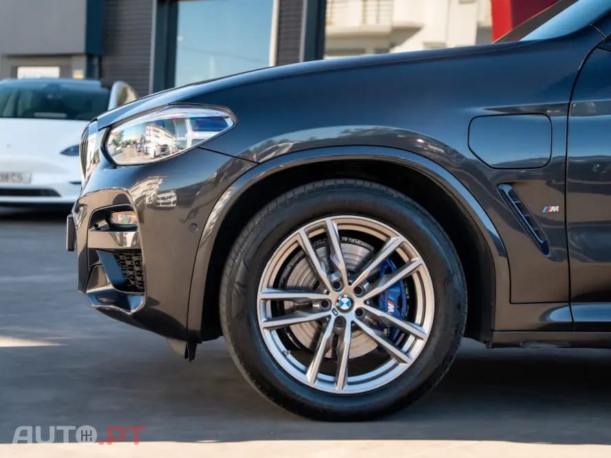 BMW X3 30 e xDrive Pack M