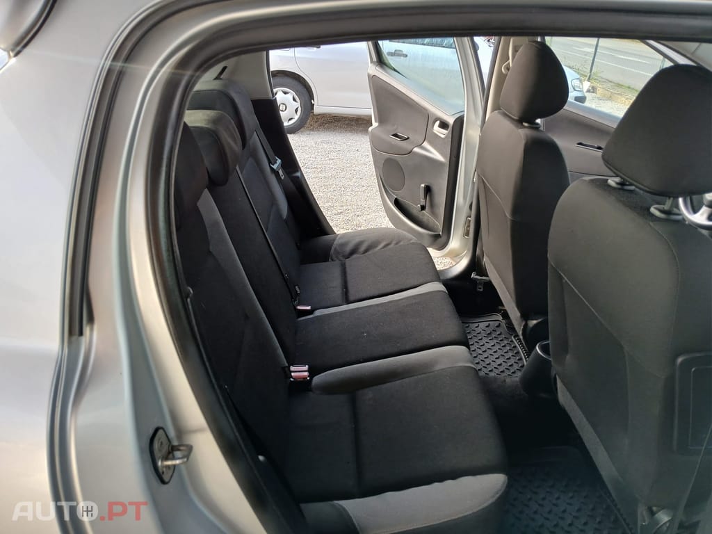 Peugeot 207 1.4 HDI