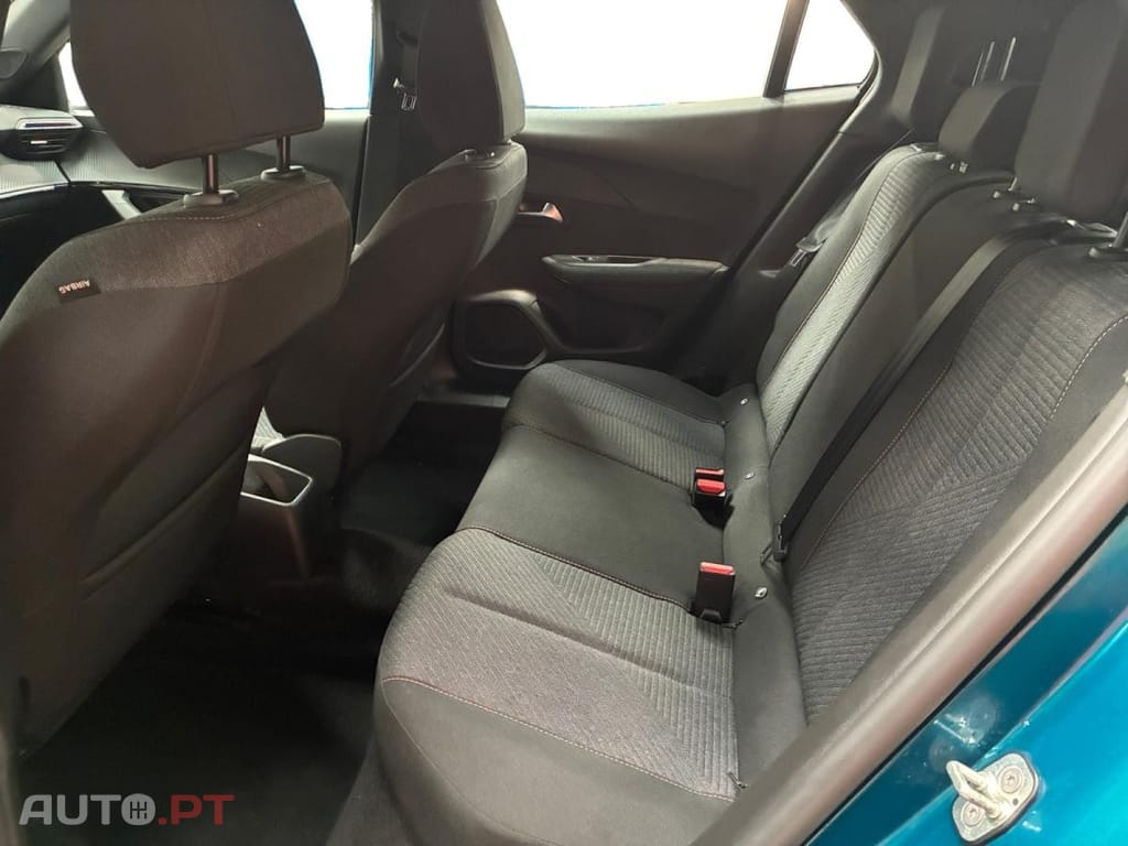 Peugeot 2008 1.2 PureTech Style