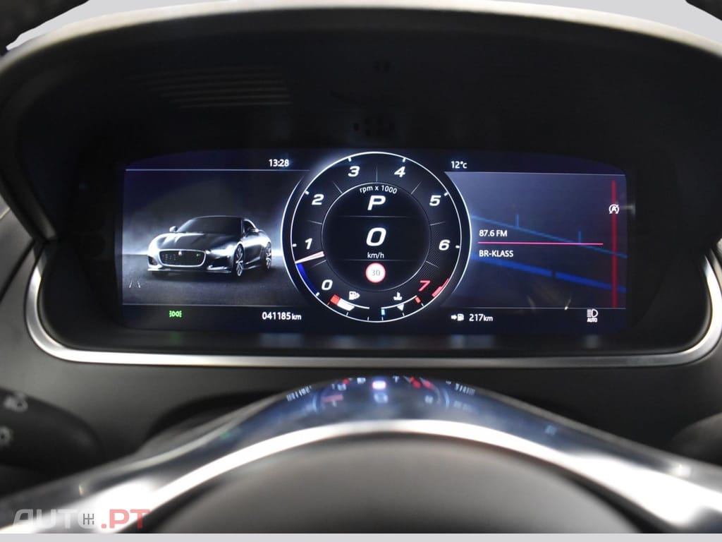 Jaguar F-Type R-Dynamic 300