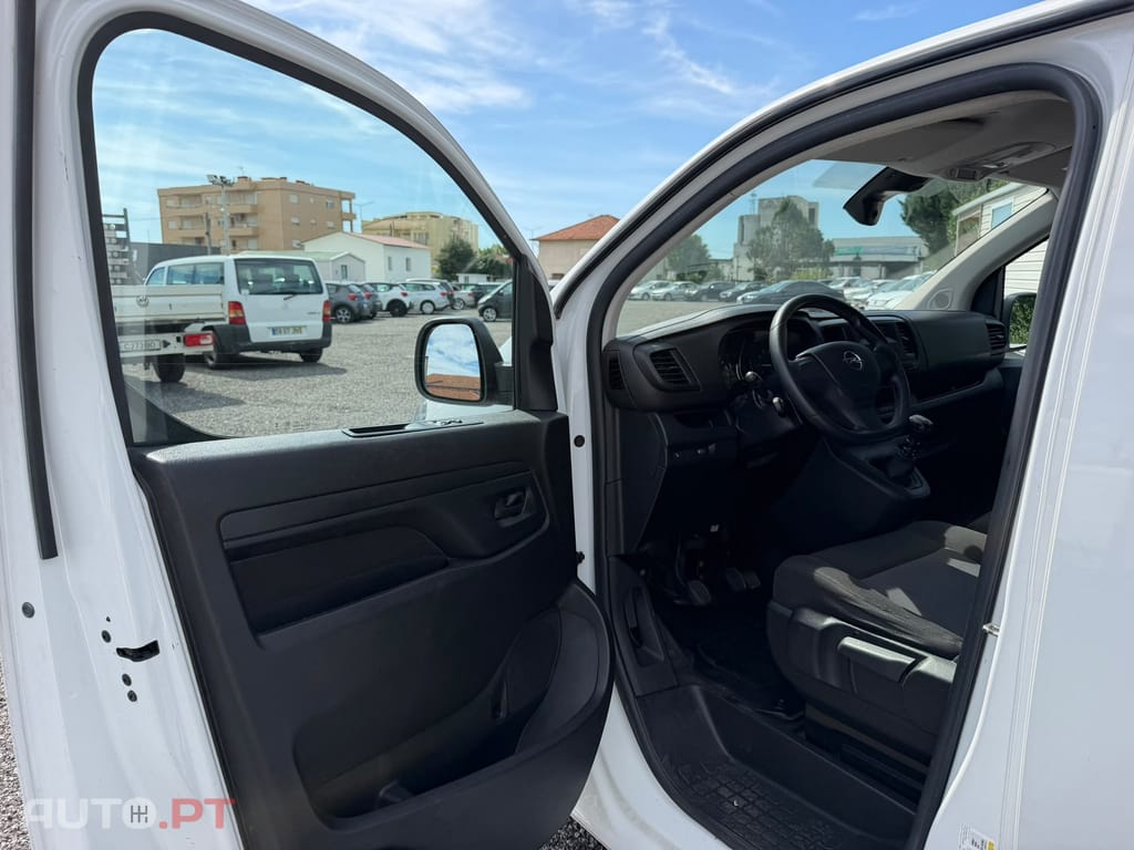 Opel Vivaro 1.5 CDTi L3H1
