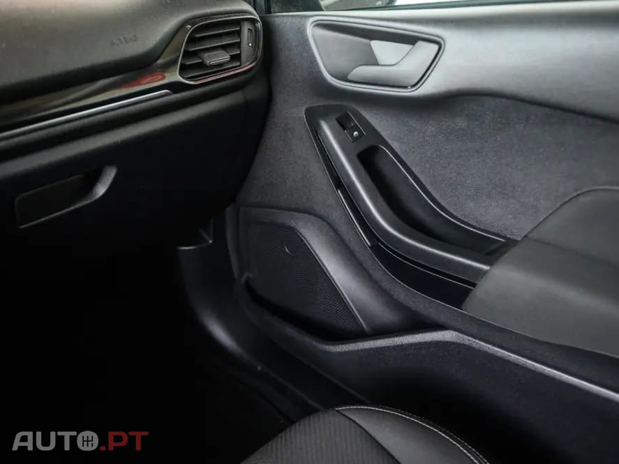 Ford Fiesta 1.0 EcoBoost Trend Connected