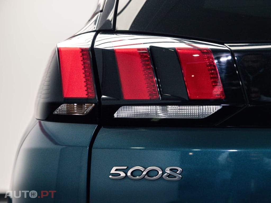 Peugeot 5008 1.6 BlueHDi Allure EAT6