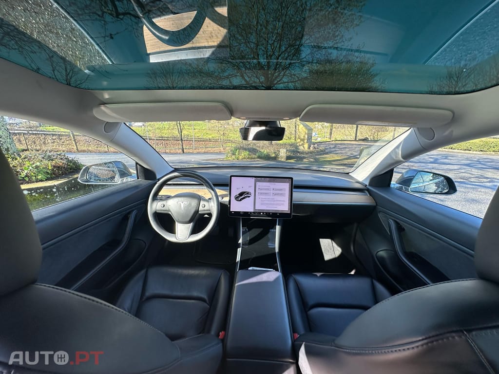 Tesla Model 3 Long-Range Dual Motor AWD
