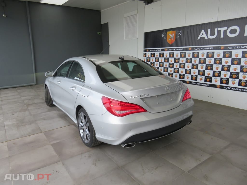 Mercedes-Benz CLA 180 180 D