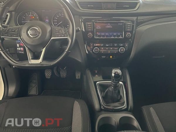 Nissan Qashqai 1.3 DIG-T Acenta