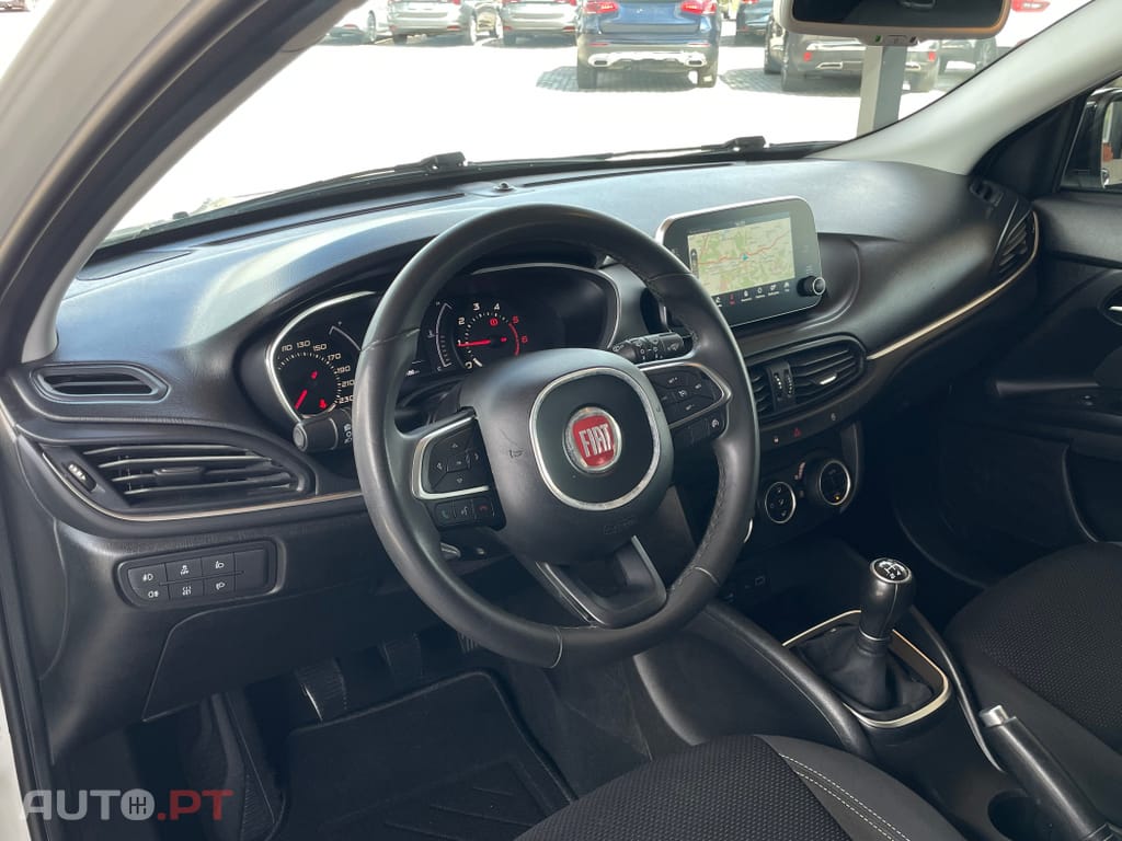 Fiat Tipo 1.3 M-Jet Lounge Tech J17