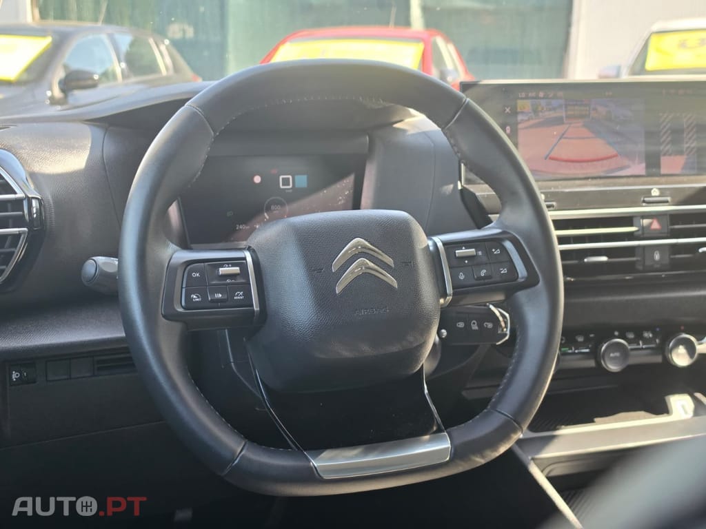 Citroen C4 1.2 PureTech Max EAT8