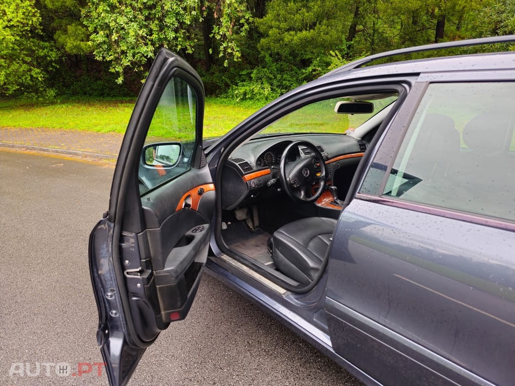 Mercedes-Benz E 200 T CDI Auto Classic