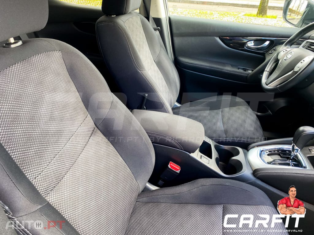 Nissan Qashqai 1.2 DIG-T N-Connecta RS+PS 18 Xtronic