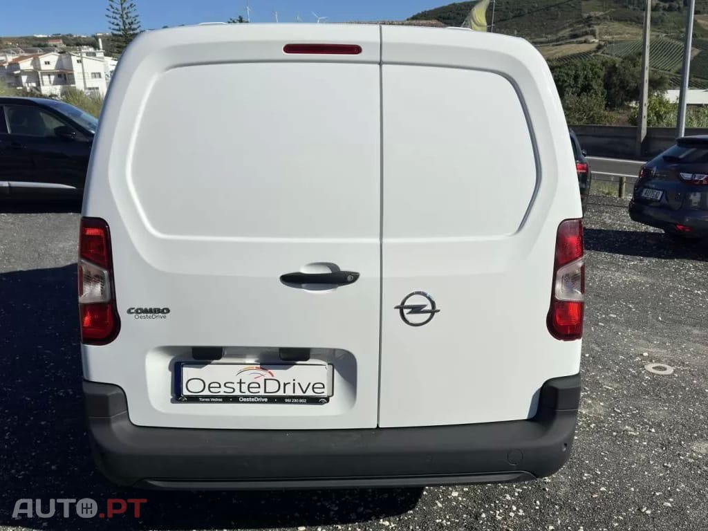 Opel Combo COMBO 1.5 CDTI 102CV L1H1 ESSENTIA