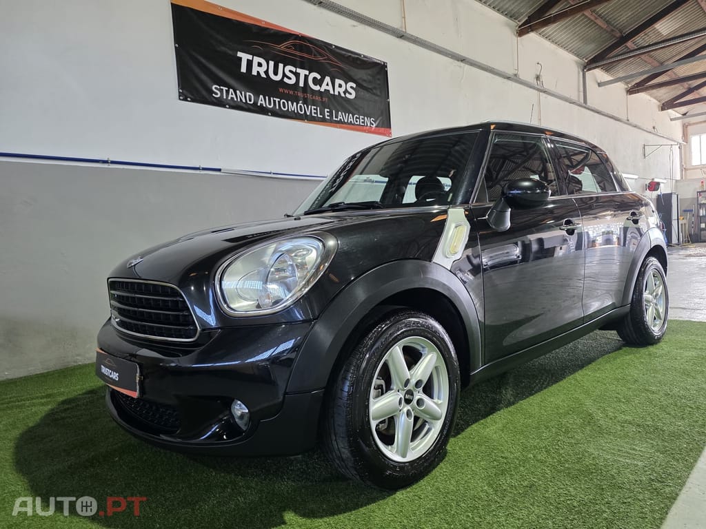 MINI Countryman One D