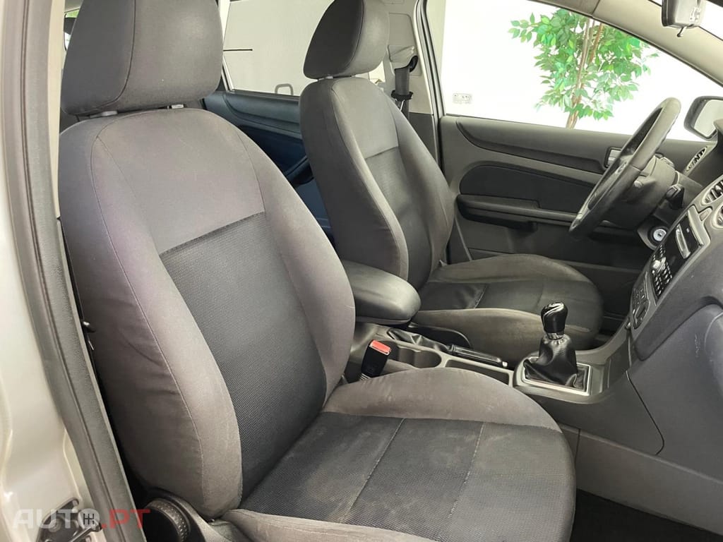 Ford Focus SW 1.6 TDCi S