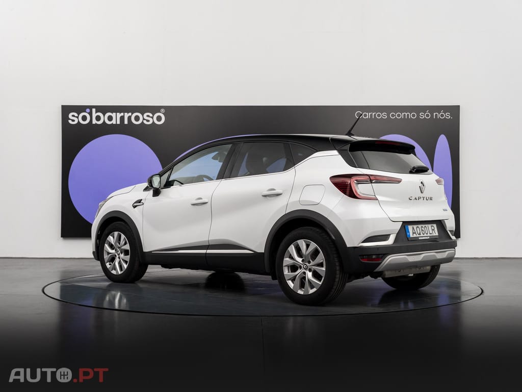 Renault Captur 1.6 E-Tech Plug-In Intens