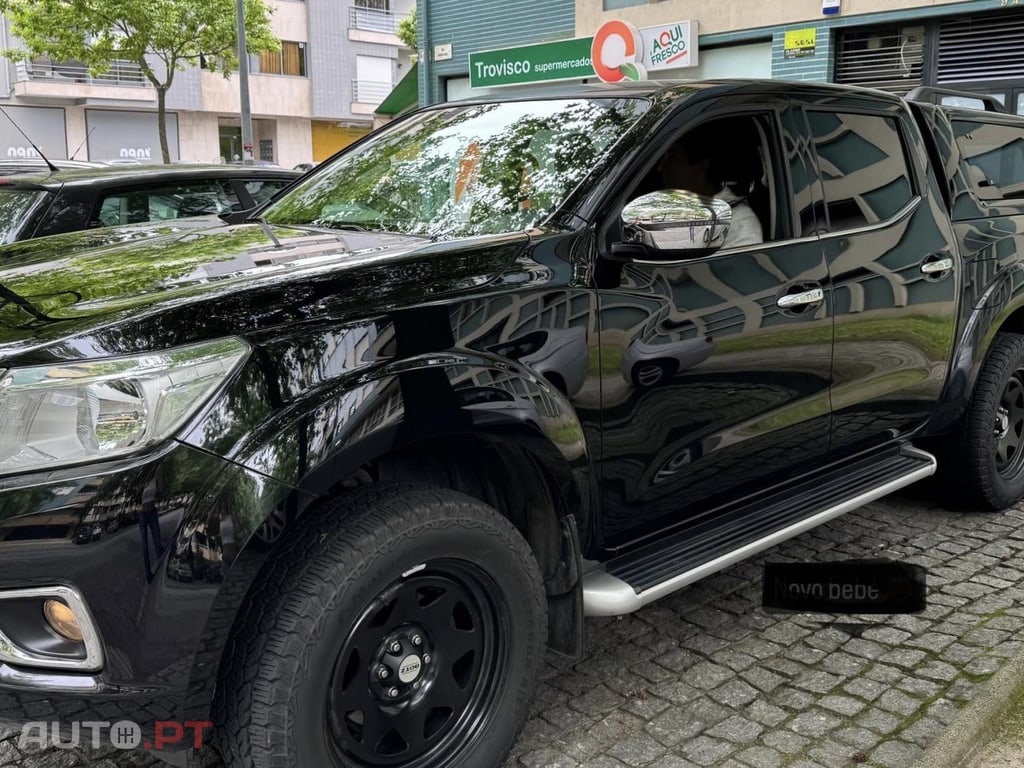 Nissan Navara Nissan Navara 2.3 NP3 DCI CD 4WD N-Connecta Navi Auto