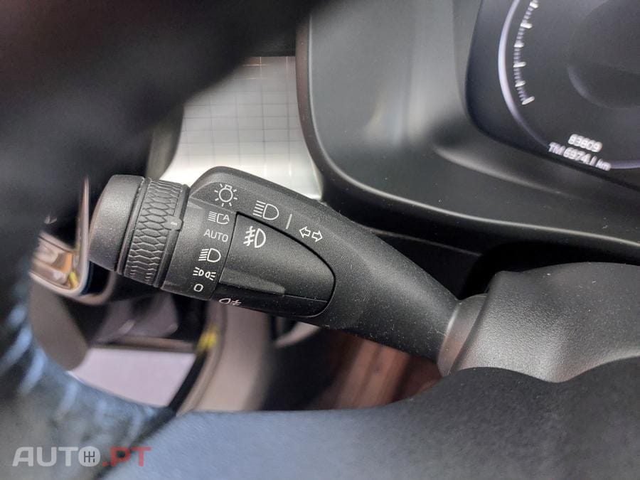 Volvo XC40 1.5 T5 PHEV R-Design Expression
