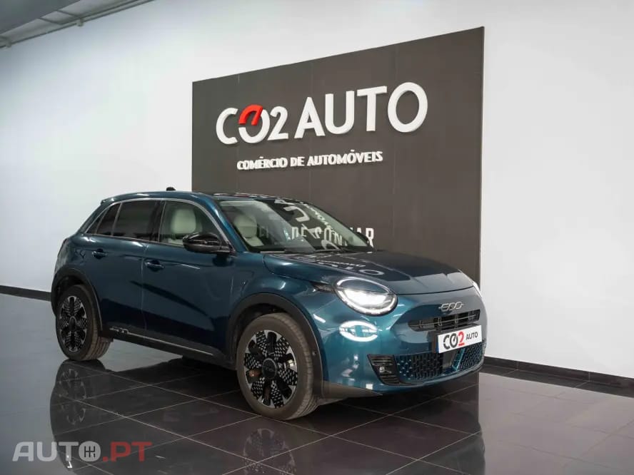 Fiat 600e 54 kWh La Prima