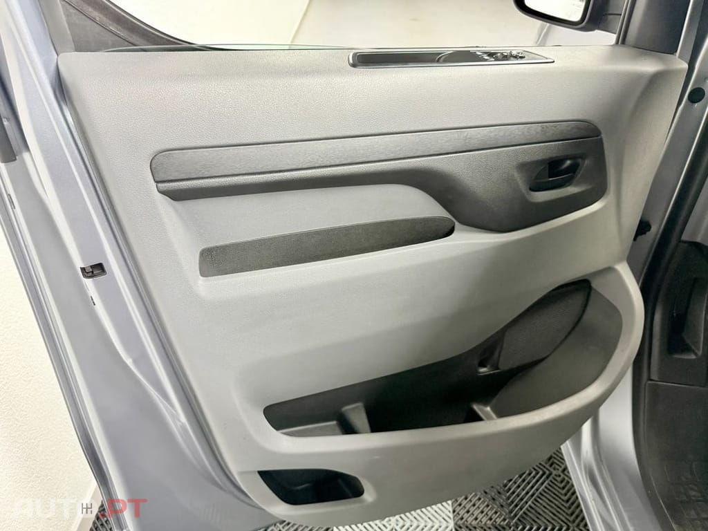 Opel Vivaro 2.0 CDTi L3H1 Essentia Inc