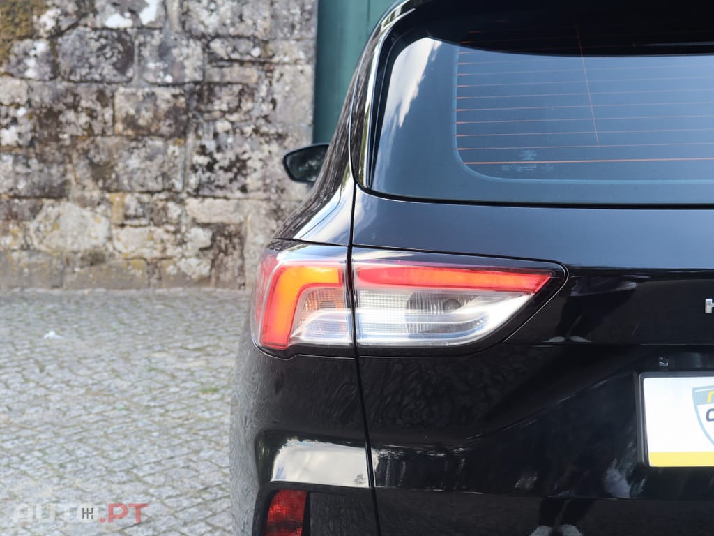 Ford Kuga 1.5 TDCi EcoBlue ST-Line Aut.