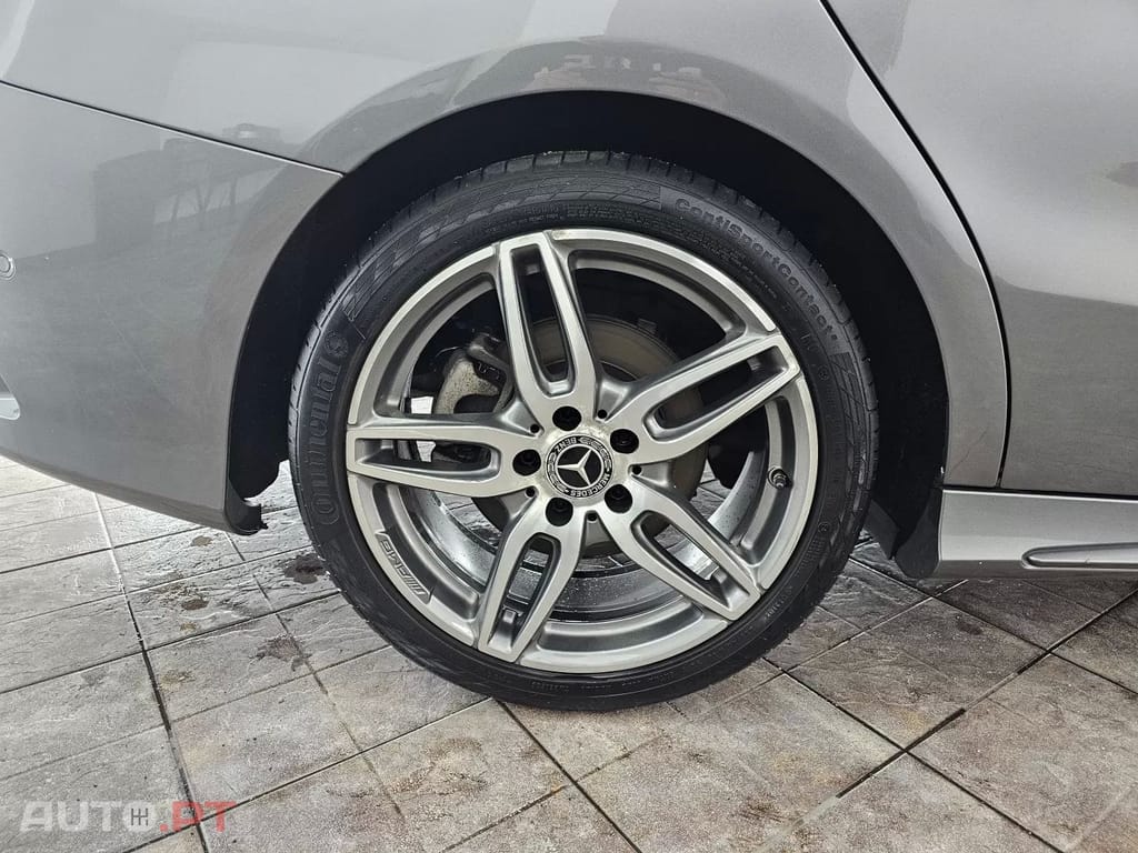 Mercedes-Benz CLA 180 d Shooting Brake AMG Line