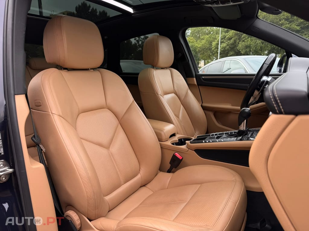 Porsche Macan PDK