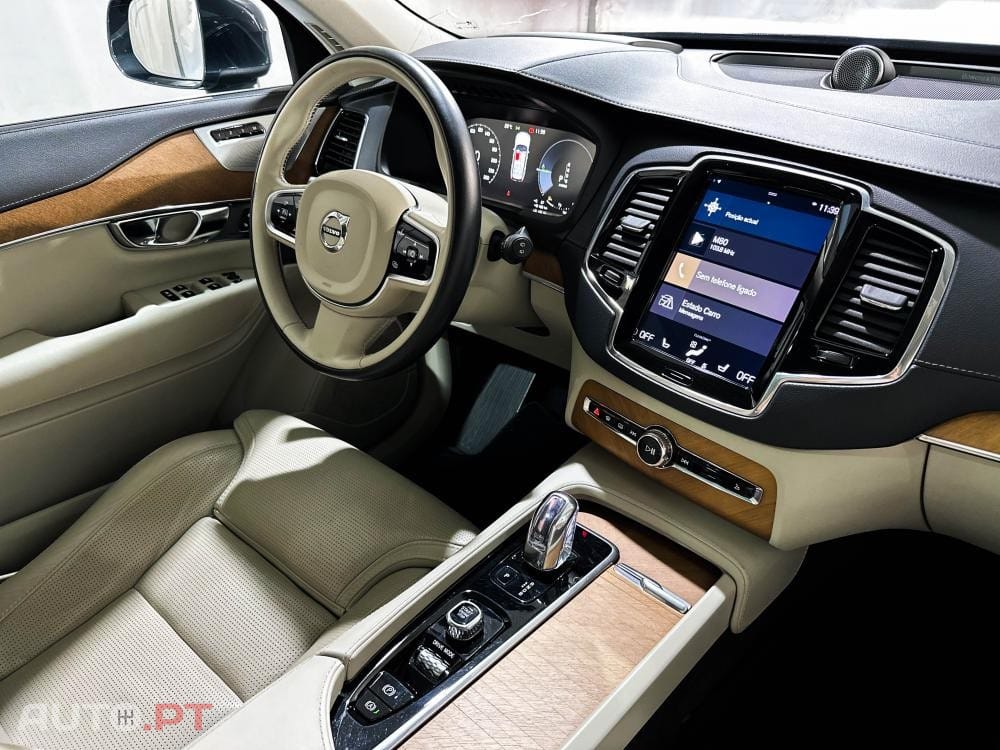 Volvo XC90 T8 AWD Twin Engine Geartronic Inscription