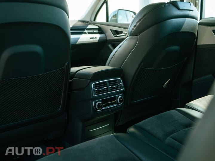 Audi Q7 3.0 TDi quattro Tiptronic 7L