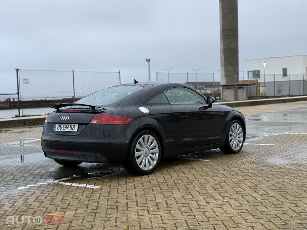 Audi TT 2.0 TFSI S tronic