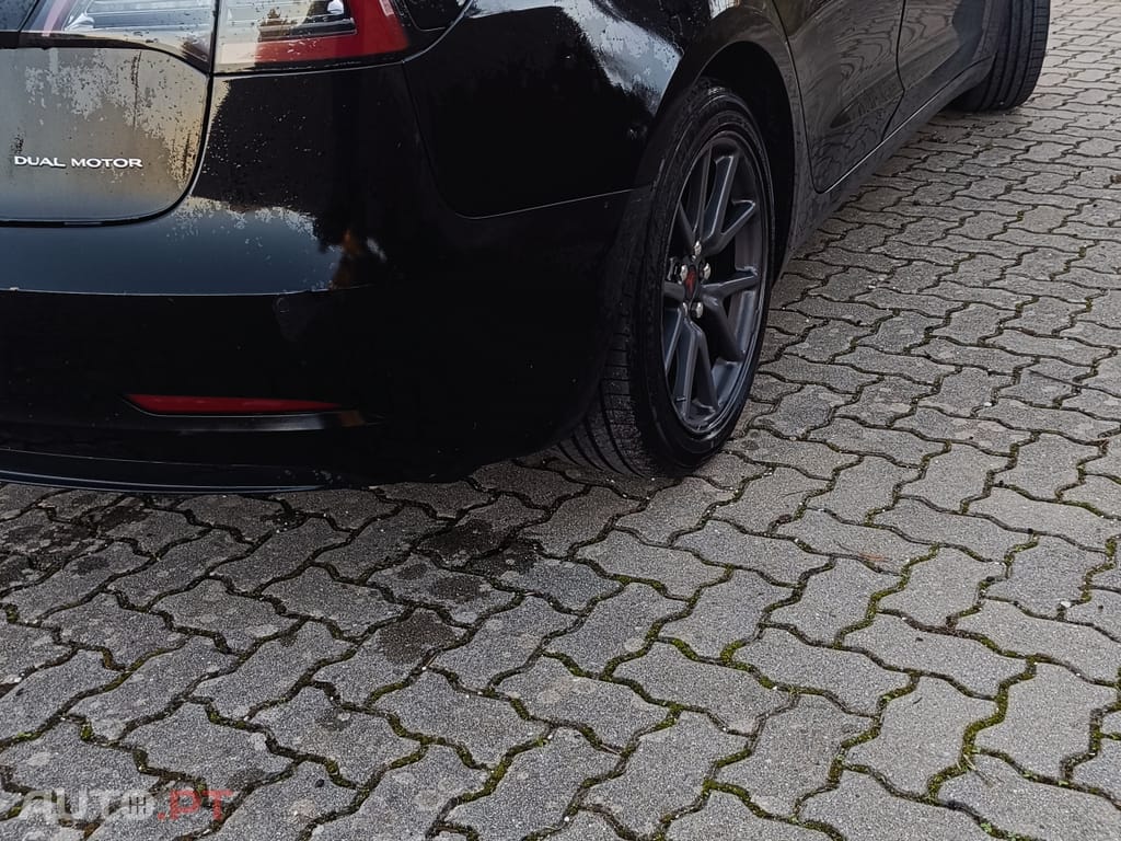 Tesla Model 3 Dual motor long range