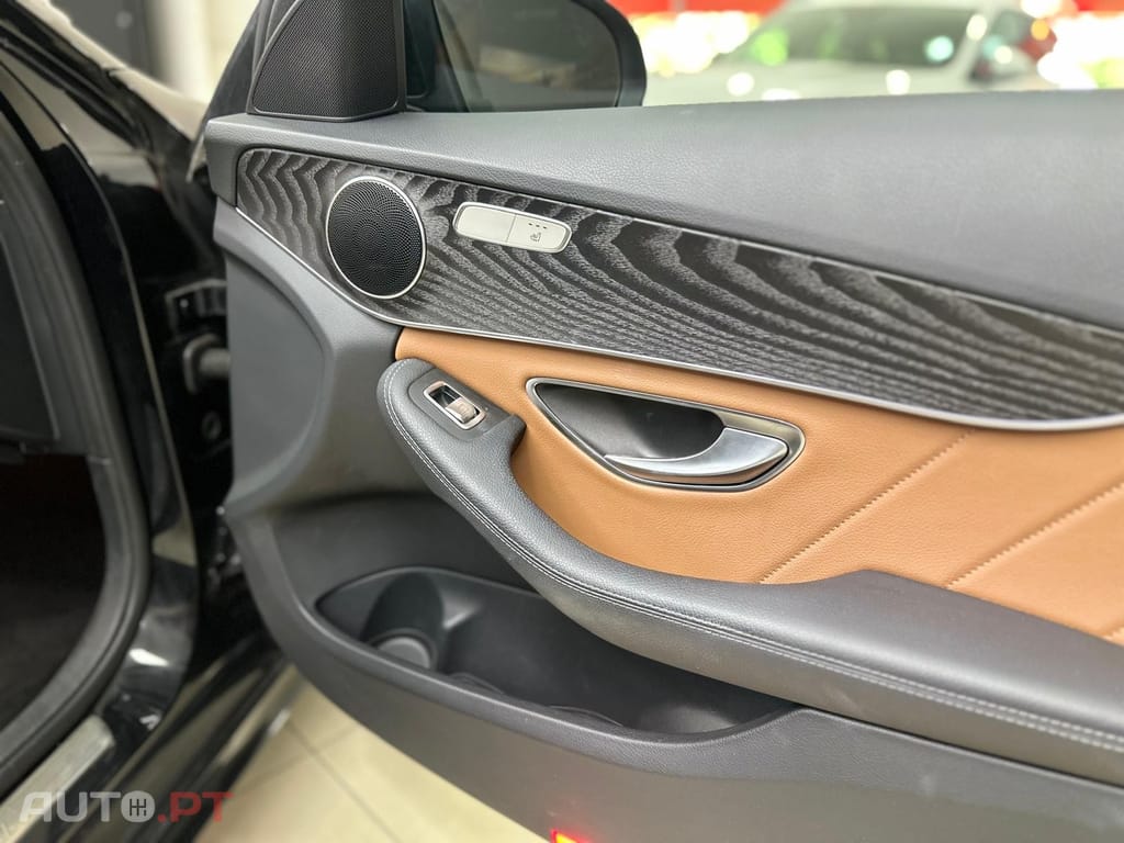 Mercedes-Benz C 300 d AMG Line