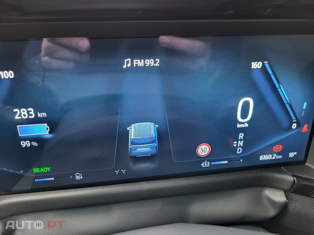 Ford Tourneo TITANIUM 43,6kWh 136CV