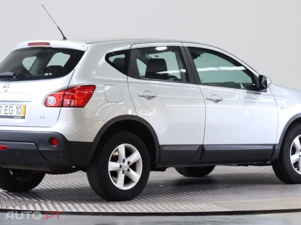 Nissan Qashqai 1.5 dCi Visia AC