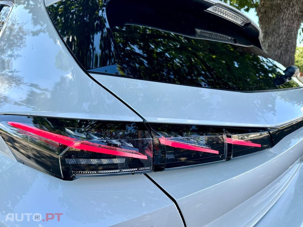 Peugeot 308 1.2 PureTech GT Pack EAT8