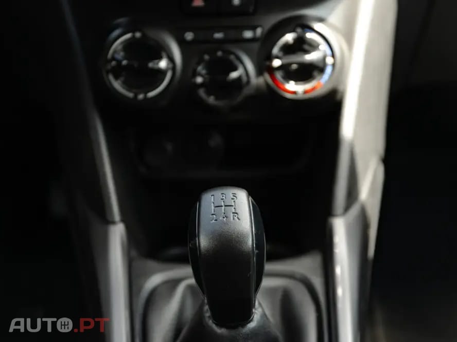 Peugeot 2008 1.6 BlueHDi Style