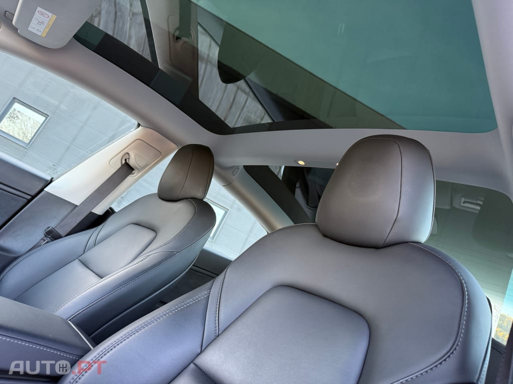 Tesla Model 3 Long-Range Dual Motor AWD