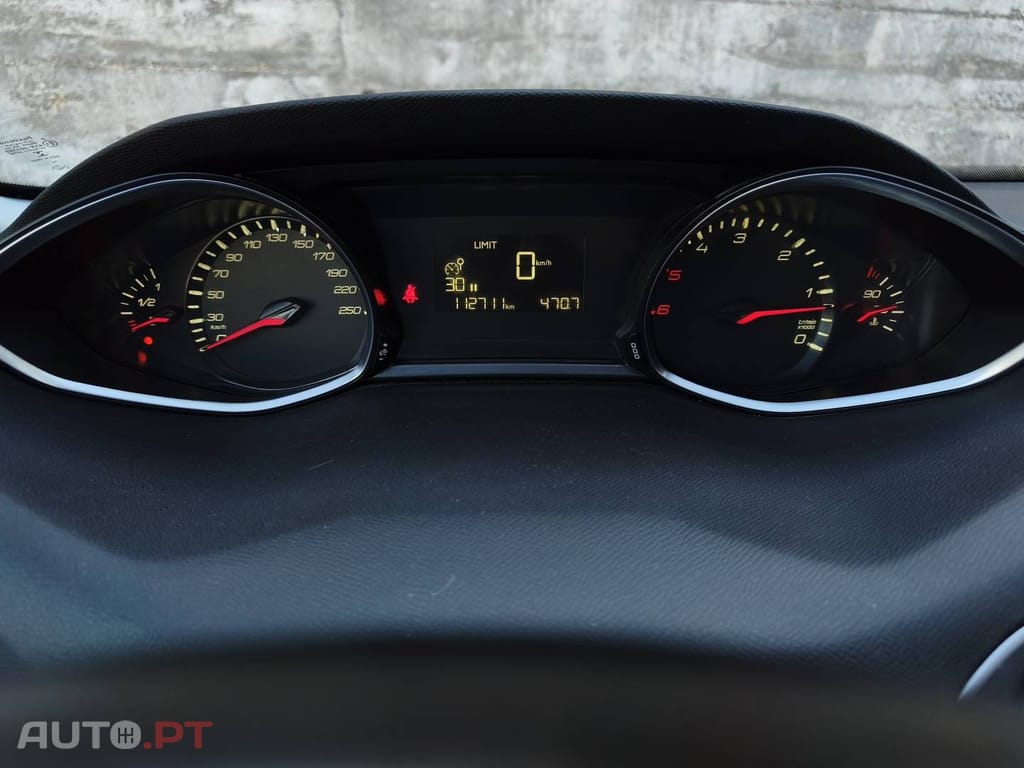 Peugeot 308 1.6 BlueHDi Style