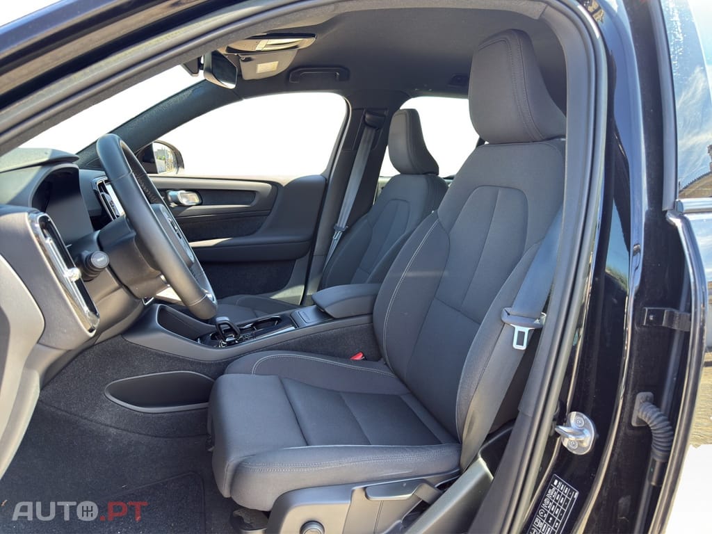 Volvo XC40 Recharge 69 kWh Single Motor Core