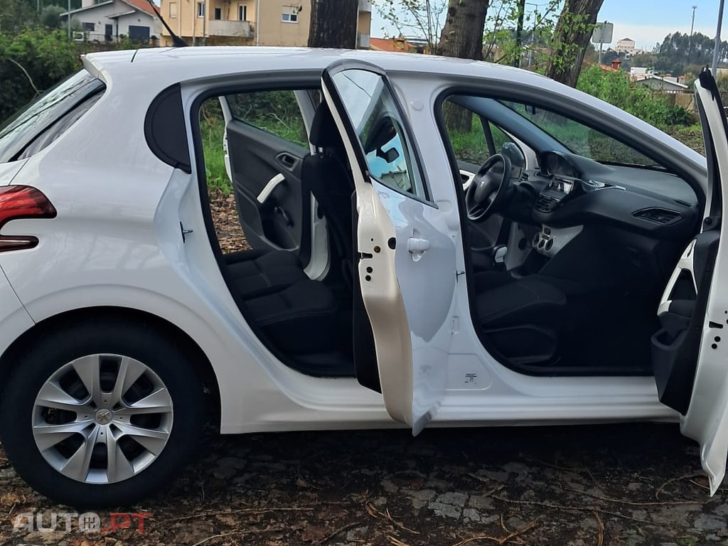 Peugeot 208 1.2VTI PureTech