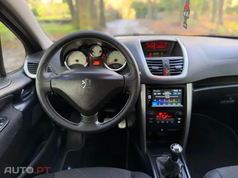 Peugeot 207 1.6 HDi Sport