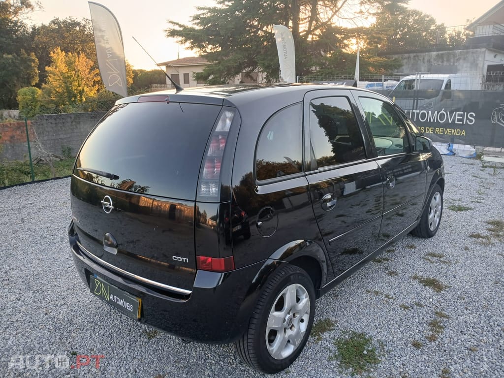 Opel Meriva 1.3 CDTI 5 Lugares