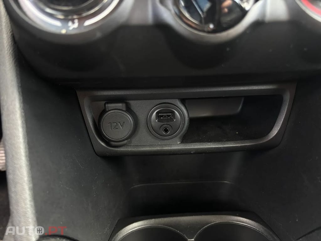 Peugeot 208 1.6 BlueHDi Active
