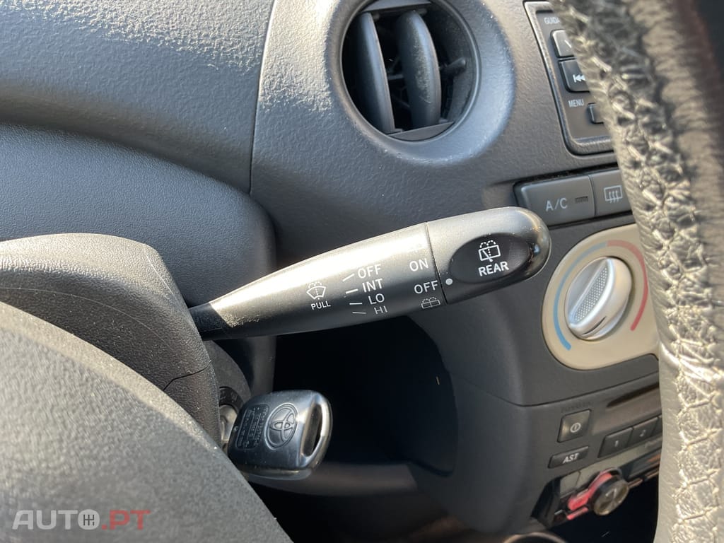 Toyota Yaris 1.0 In-Pack